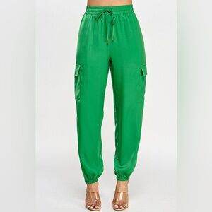 Women’s Green Cargo Jogger Pants